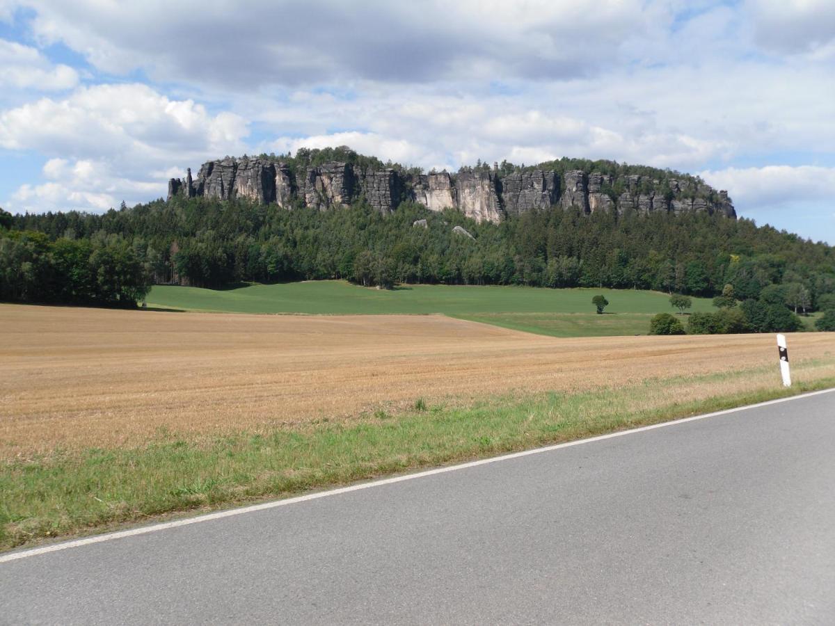 Ferienwohnung Hartmann Papstdorf エクステリア 写真