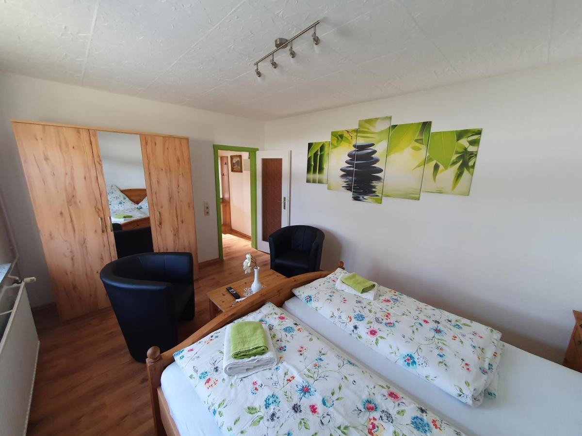 Ferienwohnung Hartmann Papstdorf エクステリア 写真